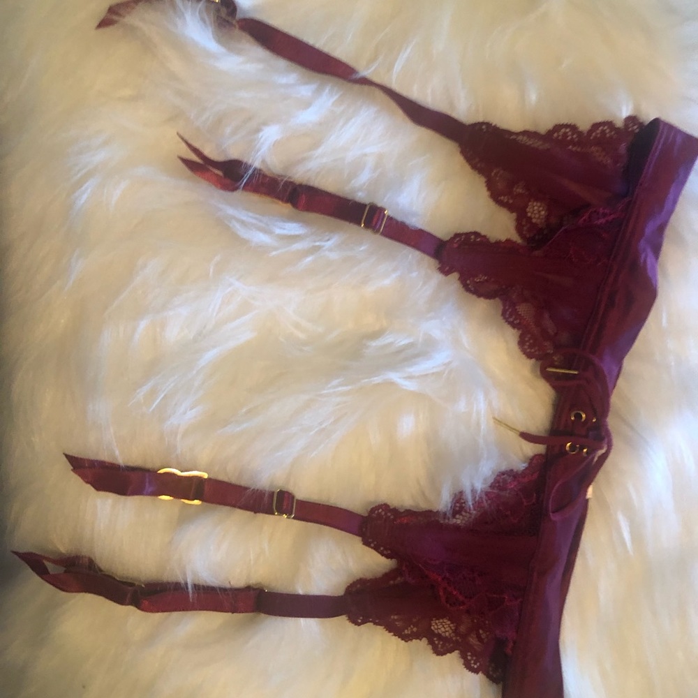 Victoria’s Secret Garter belts. NWOT - Picture 2 of 9
